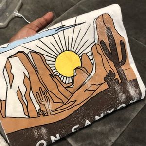 Goodfellow & co. - Neutral color graphic t-shirt - Size (M)